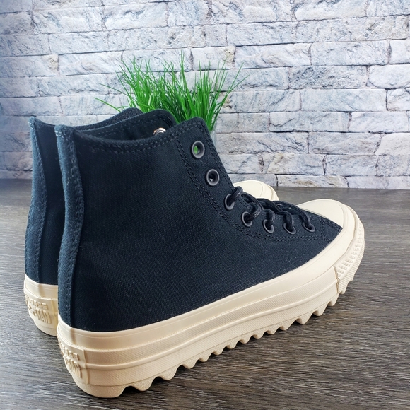 New Chuck Taylor All Star Lift Ripple Hi - Picture 5 of 9